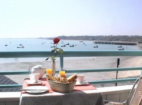 La Mere Champlain 3* Cancale