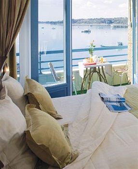 La Mere Champlain Hotel Cancale
